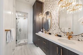 Amanti Lago by Luxury Mountain