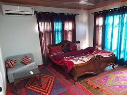 Room-sunset View Over Dal Lake 4