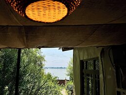 Room-sunset View Over Dal Lake 4