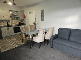 Telford Tranquility Apartment Flat 3 for 4 Guests