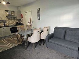 Telford Tranquility Apartment Flat 3 for 4 Guests