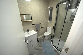 Telford Tranquility Apartment Flat 3 for 4 Guests