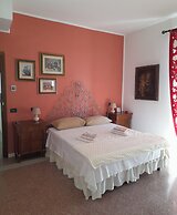 DUETERRE ROOM & HOST