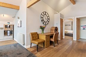 Billycan Penthouse - Tenby Town Centre