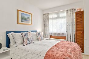 Beachside - Sea Views Village Centre Saundersfoot