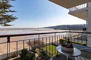 Beachside - Sea Views Village Centre Saundersfoot
