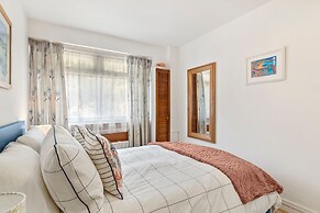 Beachside - Sea Views Village Centre Saundersfoot