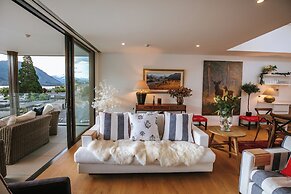 Nautilus - Sleeps 8 - Lake Views