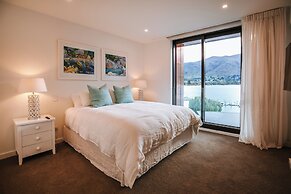 Nautilus - Sleeps 8 - Lake Views