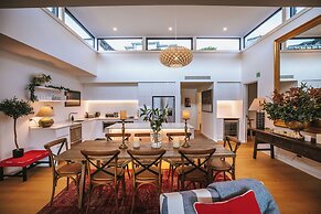 Nautilus - Sleeps 8 - Lake Views