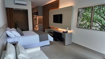 COLLEGARE HOTEL
