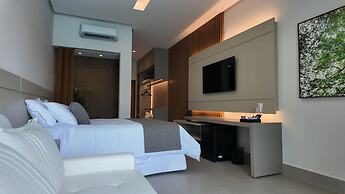 COLLEGARE HOTEL
