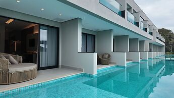 COLLEGARE HOTEL