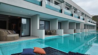 COLLEGARE HOTEL
