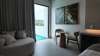 COLLEGARE HOTEL