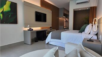 COLLEGARE HOTEL