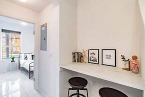 3BR Townhouse at Regal Palms: Pool & Disney Fun