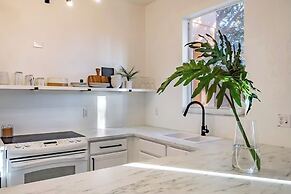 3BR Townhouse at Regal Palms: Pool & Disney Fun