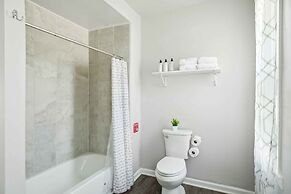 Downtown Detroit Gem 3 Bedrooms & Culture!