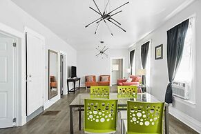 Downtown Detroit Gem 3 Bedrooms & Culture!