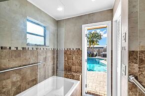 Family-friendly 5BR Home w/ Heated Pool & Parking