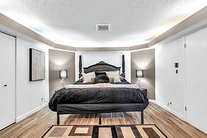 Family-friendly 5BR Home w/ Heated Pool & Parking