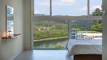 Gapyeong The VIP Pool Villa