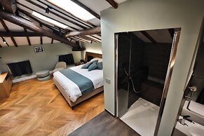Corte Sospesa Guest House & Spa