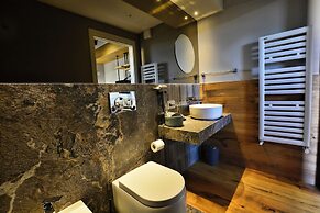 Corte Sospesa Guest House & Spa