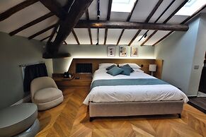 Corte Sospesa Guest House & Spa