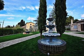 Corte Sospesa Guest House & Spa