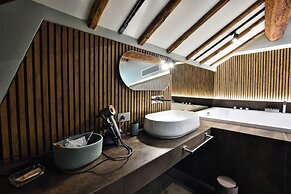 Corte Sospesa Guest House & Spa