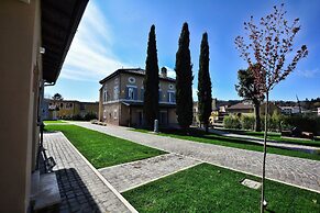Corte Sospesa Guest House & Spa