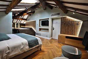 Corte Sospesa Guest House & Spa