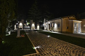 Corte Sospesa Guest House & Spa