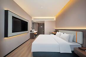 World Hotel  Jinan CBD MixC Branch