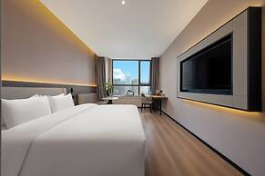 World Hotel  Jinan CBD MixC Branch