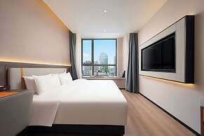 World Hotel  Jinan CBD MixC Branch