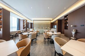 World Hotel  Jinan CBD MixC Branch