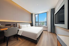 World Hotel  Jinan CBD MixC Branch