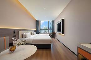 World Hotel  Jinan CBD MixC Branch