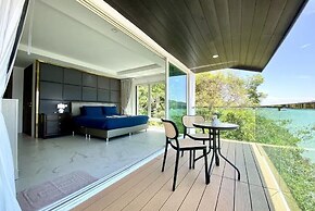 Baan Jayden Duplex Seaview Villa