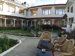 Zambala Inn