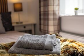 Hampton 3-bedroom Luxury Escape With Parking