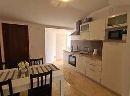 Apartments Josip