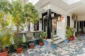 Wanderlust A-Boutique Stay
