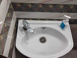 Geeta Teerth Guest House