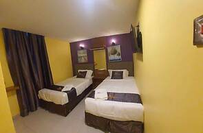 Enrich Hotel Puncak Alam by uBook