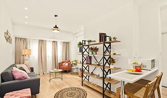 Lazuli Hermes Apartments