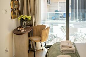 Lazuli Hermes Apartments